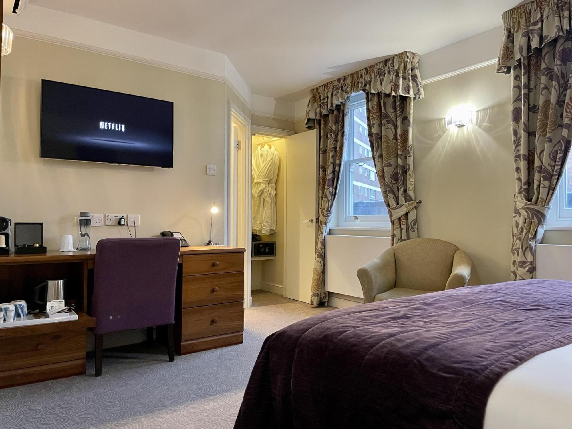 The Windermere Hotel, London Room photo